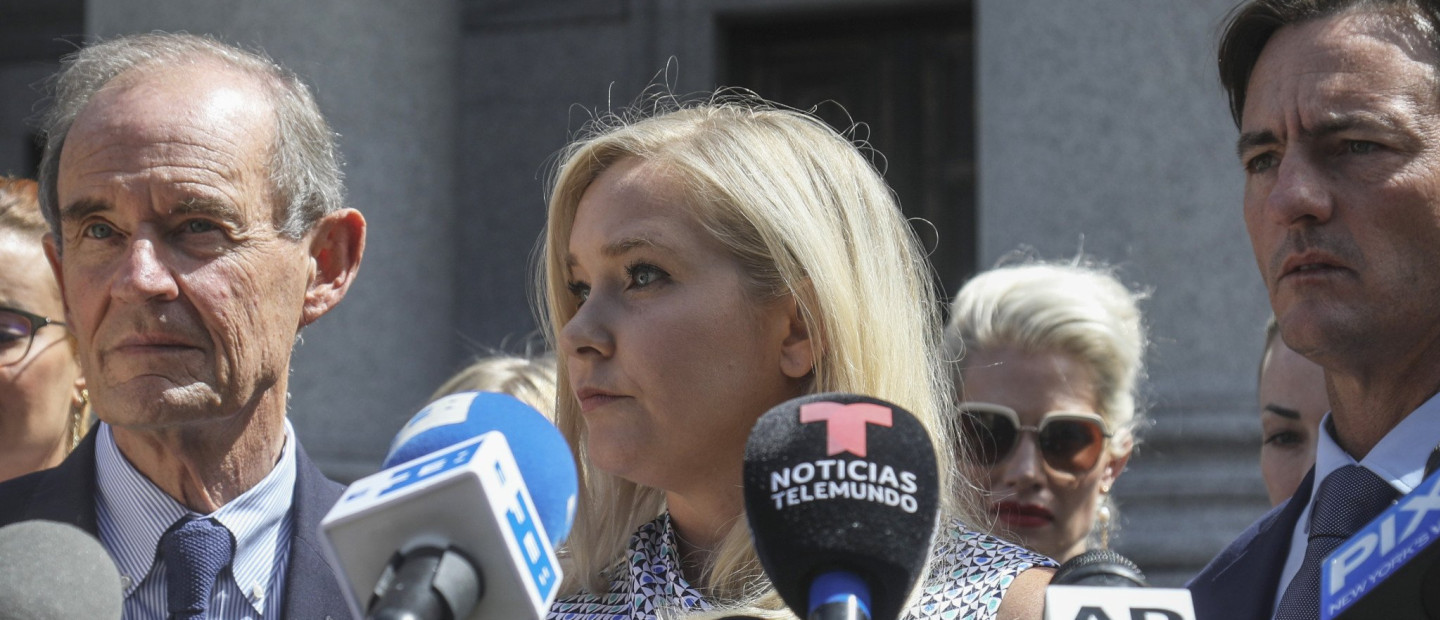 Το νέο βιβλίο της Virginia Giuffre θα φέρει νέες σοκαριστικές αποκαλύψεις για τον Jeffrey Epstein και τον πρίγκιπα Andrew