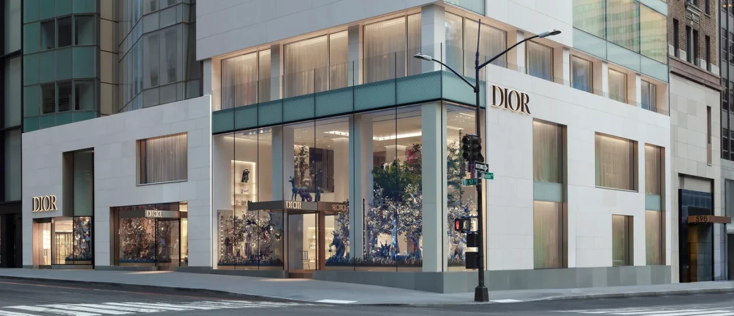 Το νέο flagship του οίκου Dior στη Νέα Υόρκη με την σχεδιαστική υπογραφή του Peter Marino