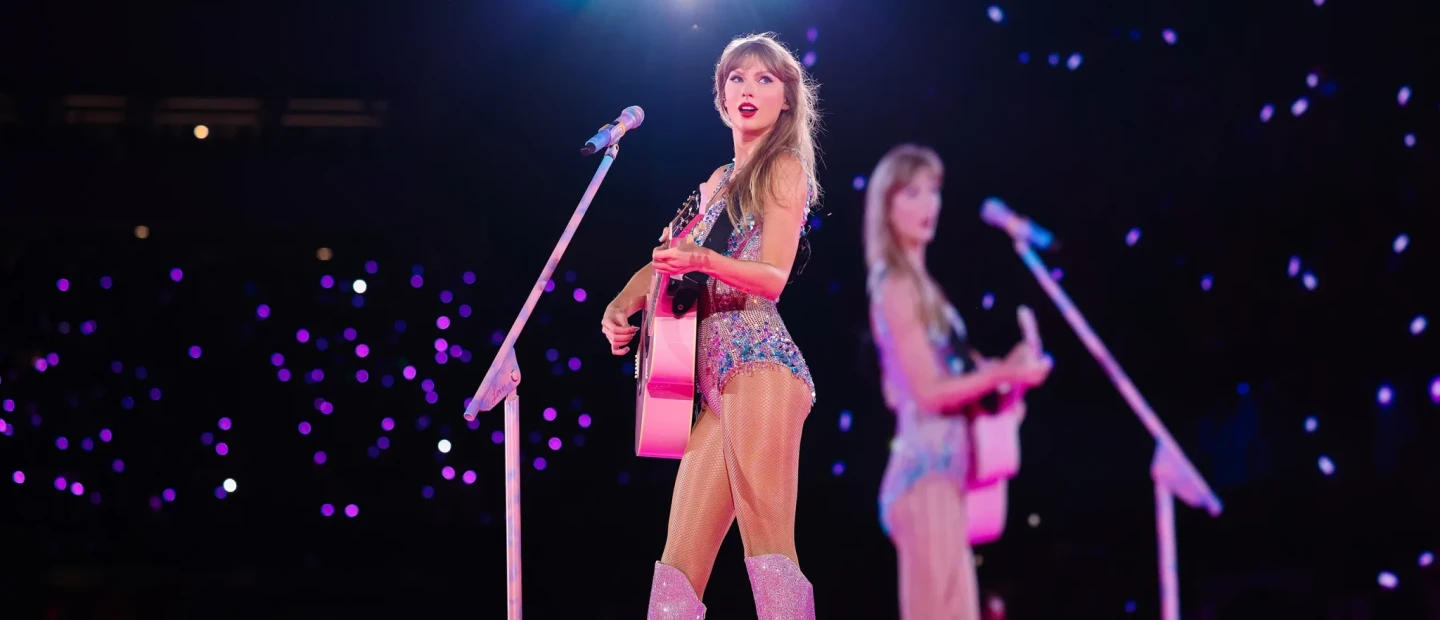 Η νέα σειρά και ταινία της Taylor Swift αποκαλύπτουν όλες τις backstage στιγμές του θρυλικού της Eras Tour