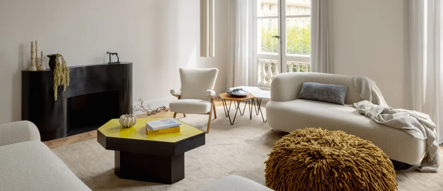 Ένα παριζιάνικο διαμέρισμα τόσο κομψό όσο και η πόλη στην οποία βρίσκεται 