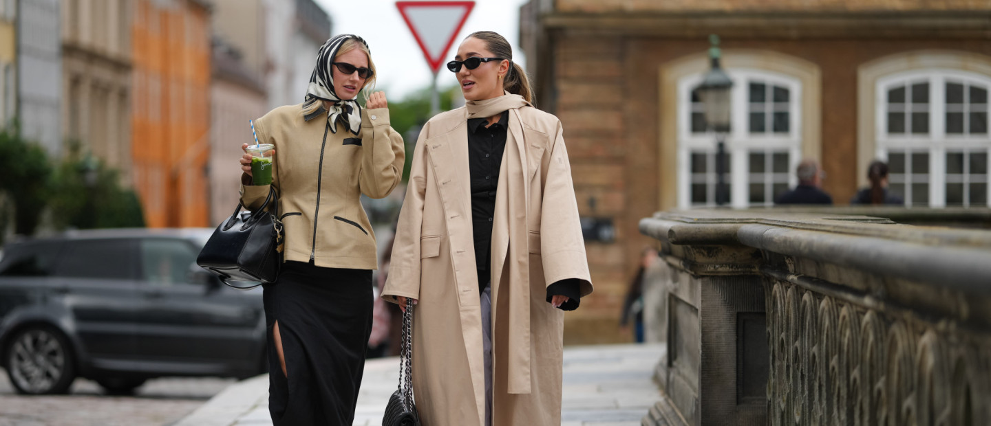 Τα πιο επιτυχημένα styling tips για να απογειώσετε την καμπαρντίνα σας σαν αυθεντική fashionista