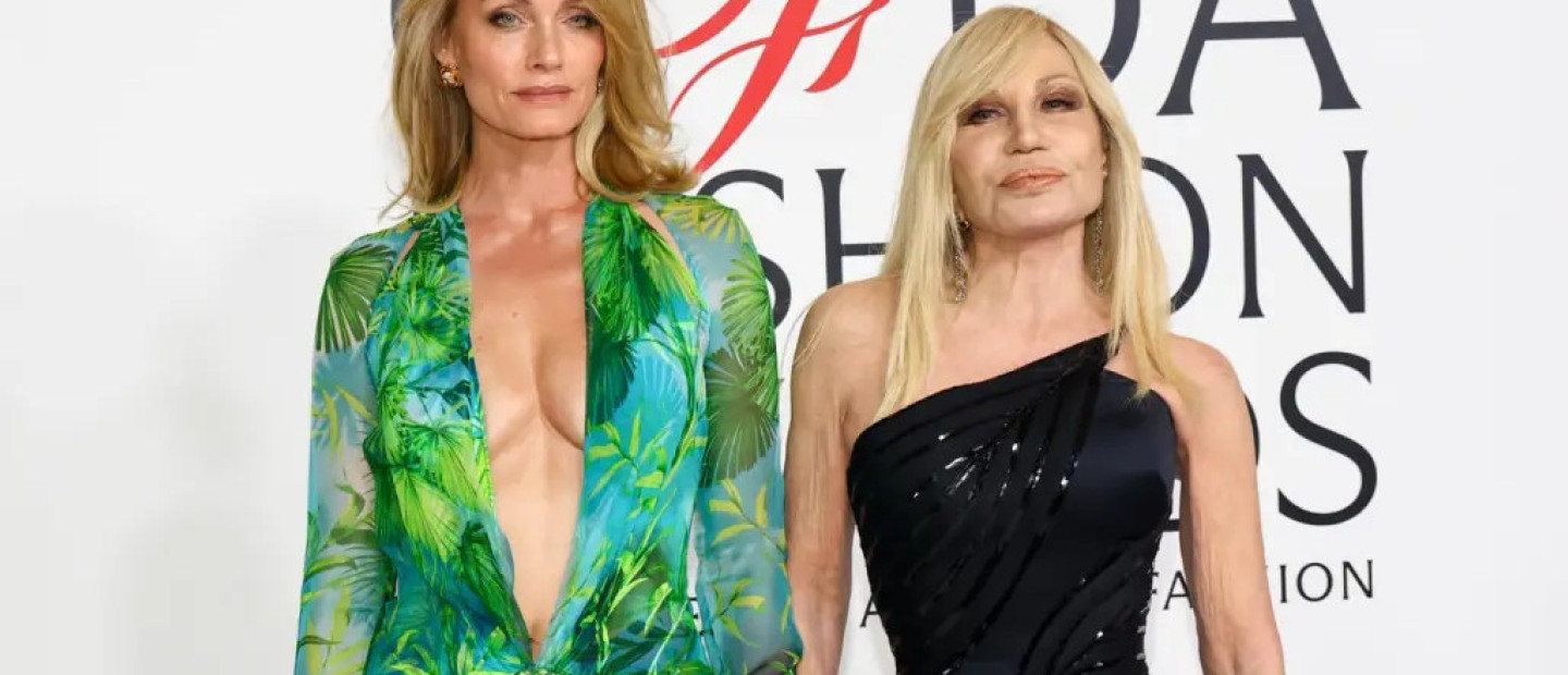 CFDA Awards 2025: Οι νικητές και οι εντυπωσιακές εμφανίσεις στο κόκκινο χαλί που μαγνήτισαν τα βλέμματα