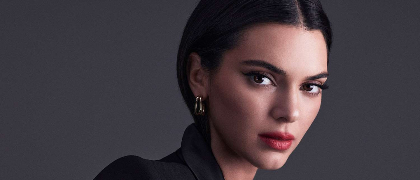 Τα κορυφαία χτενίσματα που θα σας βγάλουν ασπροπρόσωπες στο New Year’s Eve 