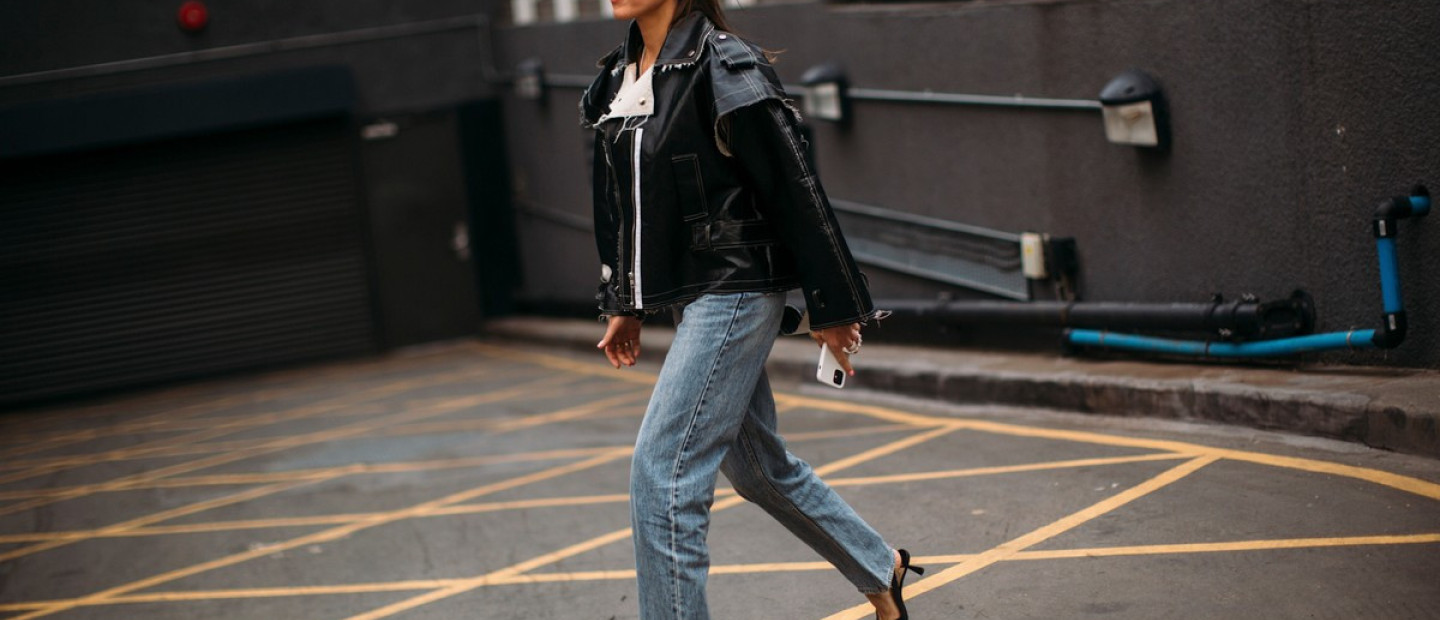 Τα shoe trends του 2026 που θα ταιριάξουν τέλεια με τα τζιν σας
