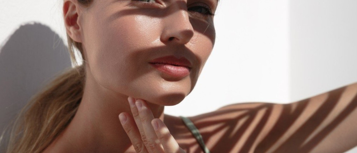 Η νέα σειρά Gold Chronos από τους Athonites προσφέρει μία ολοκληρωμένη εμπειρία περιποίησης μόνο με τρία απλά βήματα