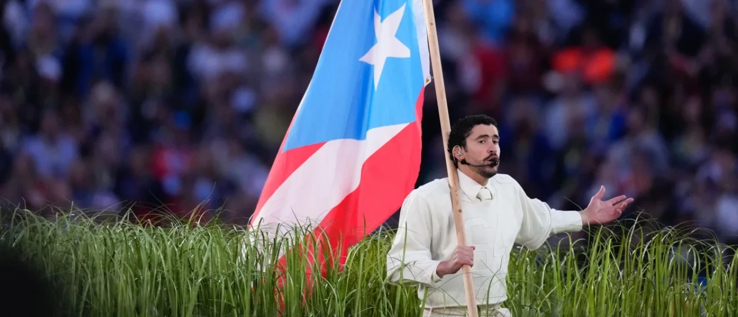 Super Bowl Half-time  Show: Ο Bad Bunny ένωσε τις ΗΠΑ με την πιο επική εμφάνιση ever