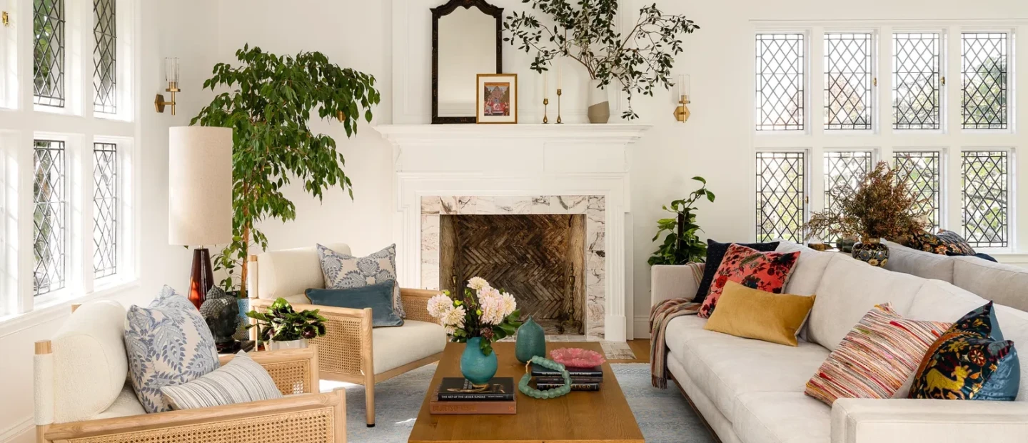 Οι ινδικές επιρροές αναζωογονούν ένα σπίτι του 1915 στην Καλιφόρνια