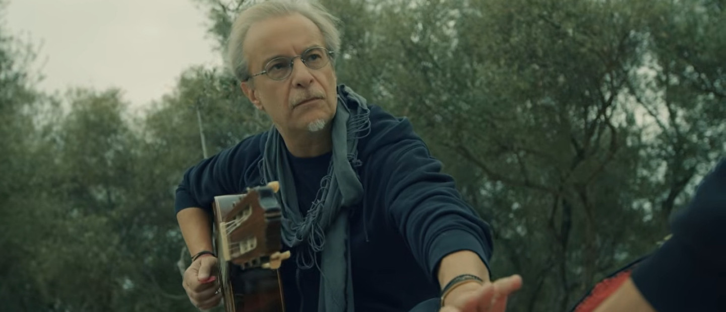 Οι «Ματωμένες Παρτιτούρες» εμπνέονται από την τραγωδία στα Τέμπη