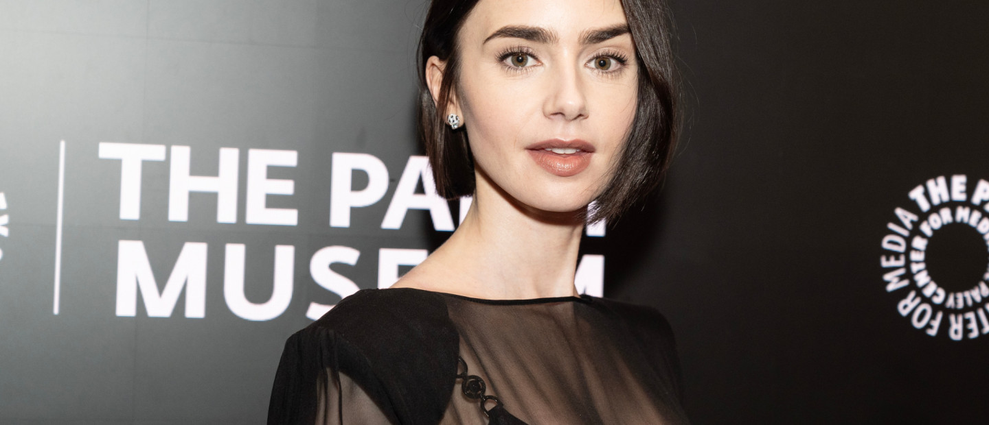 Breakfast at Tiffany’s: Η Lily Collins θα υποδυθεί τη θρυλική Audrey Hepburn