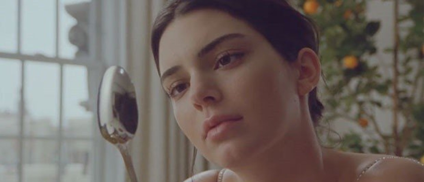 Η Kendall Jenner όπως δεν την έχετε ξαναδεί 