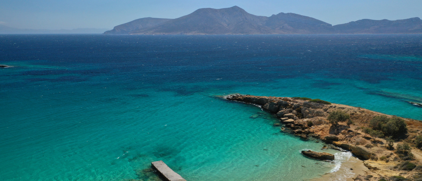 Τα πιο γοητευτικά μικρά νησιά της Ελλάδας, που αξίζει να επισκεφθούμε αυτό το καλοκαίρι