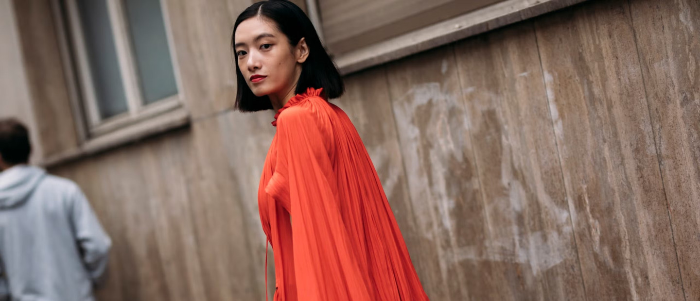 Είστε καλεσμένη σε γάμο; Τα πιο εύκολα styling tips που θα απογειώσουν την εμφάνισή σας