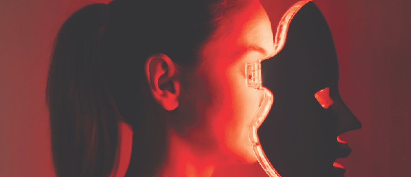 Red Light Therapy: Μία από τις πιο σύγχρονες προσεγγίσεις στην περιποίηση της επιδερμίδας