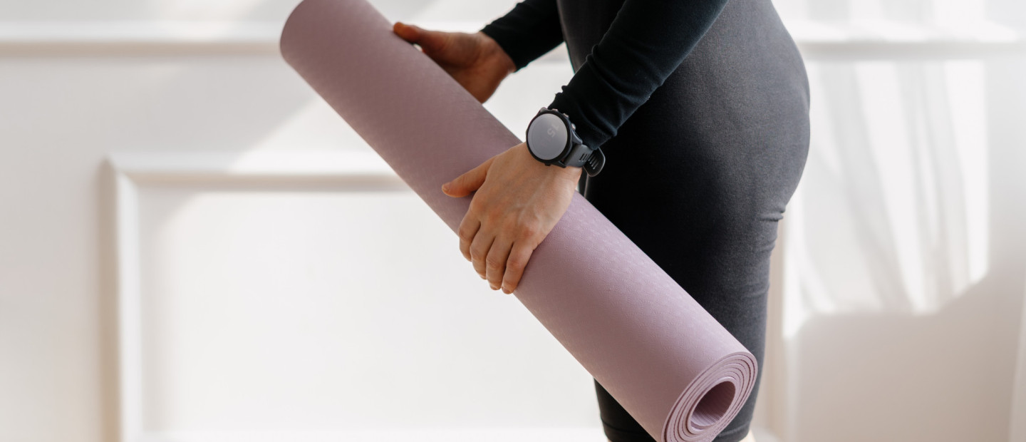 Οι αποτελεσματικές ασκήσεις Pilates για ένα full-body workout στο σπίτι