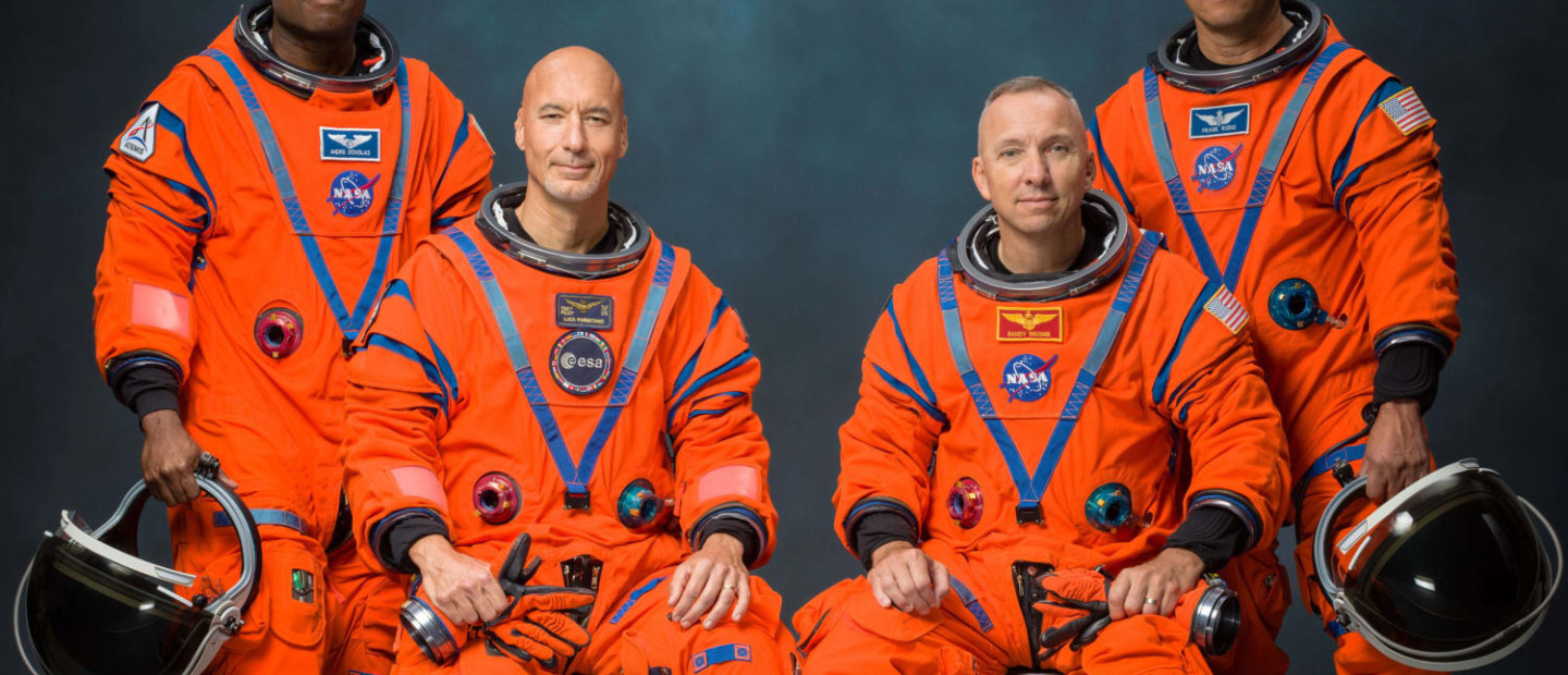 Η NASA ανακοινώνει το πλήρωμα της αποστολής Artemis III: Το επόμενο μεγάλο βήμα στην επιστροφή του ανθρώπου στη Σελήνη