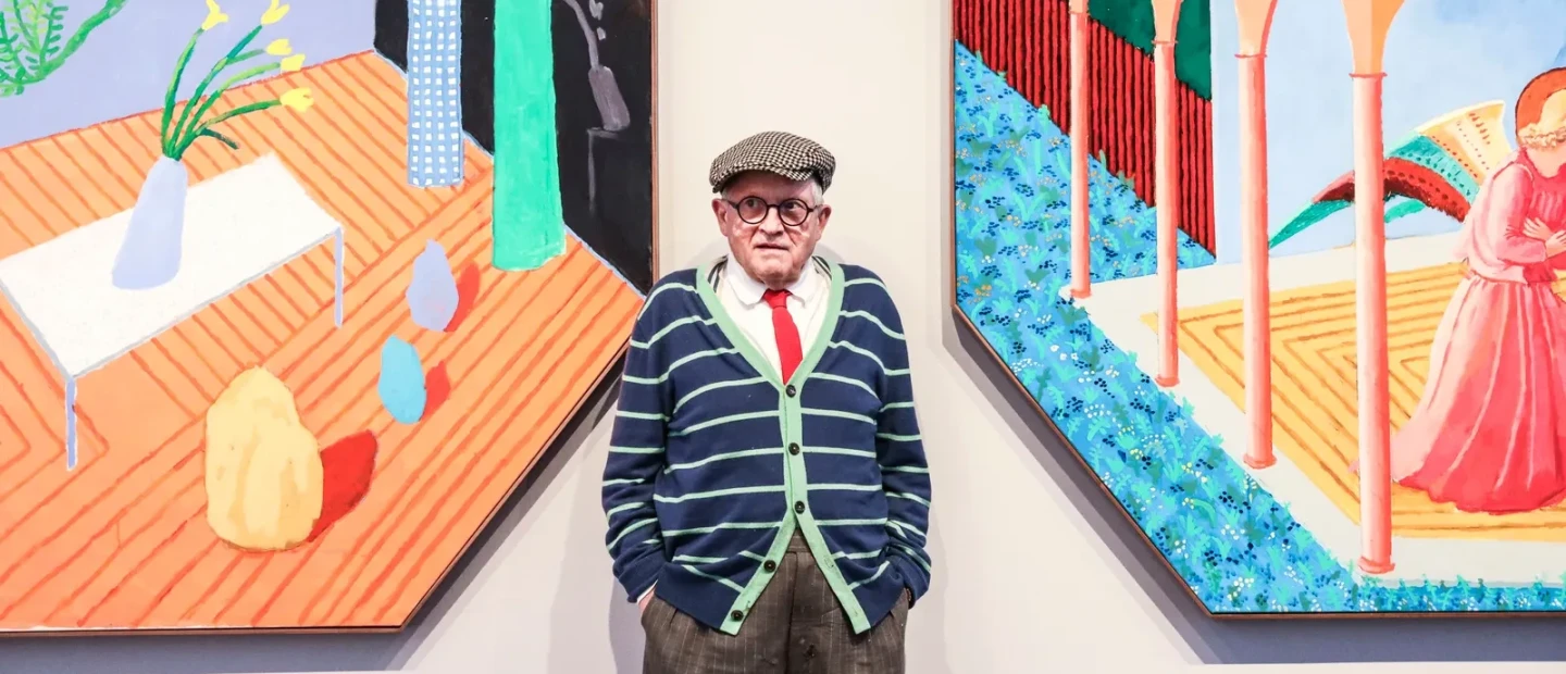 David Hockney: Έφυγε από τη ζωή στα 88 του ο σπουδαίος καλλιτέχνης που άλλαξε για πάντα τη σύγχρονη τέχνη