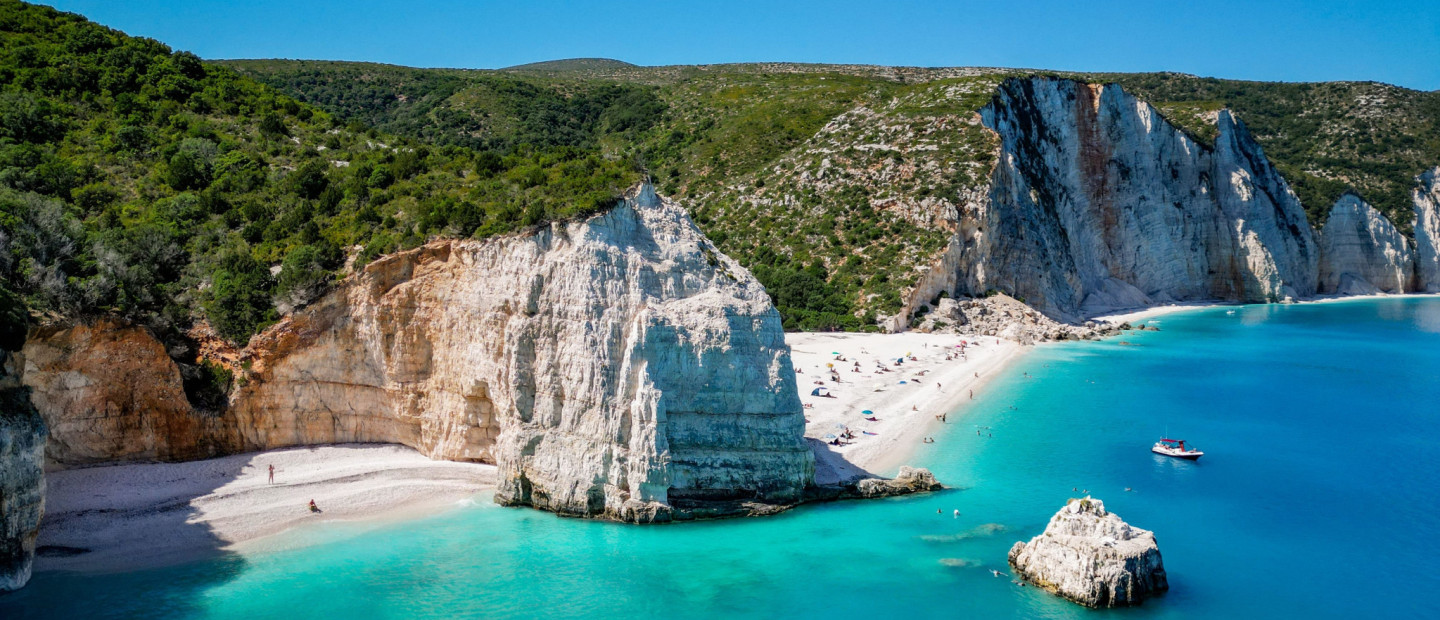 Η ελληνική παραλία που αναδείχθηκε δεύτερη καλύτερη στον κόσμο και πρώτη στην Ευρώπη