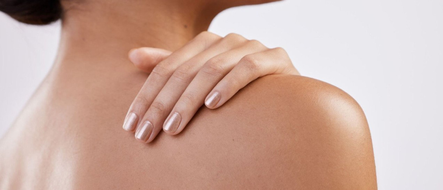 Το manicure trick που θα σας κάνει να καθυστερήσετε το επόμενο ραντεβού σας