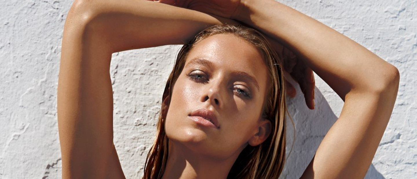 Τα highlighters που χρησιμοποιούν τα μοντέλα για καλοκαιρινή λάμψη