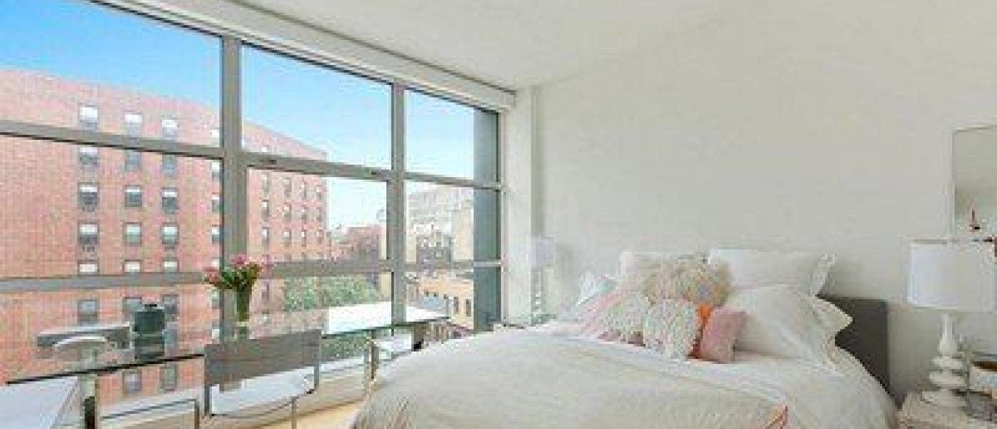 A Model’s Apartment 