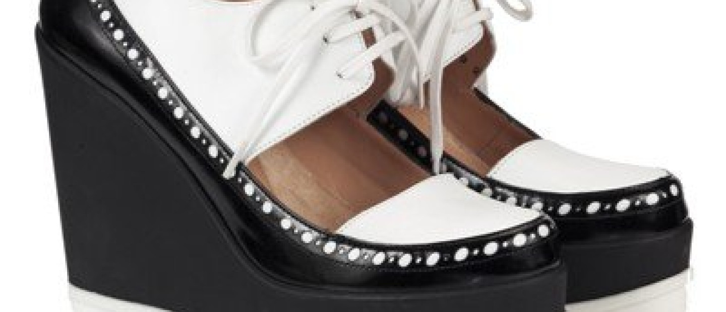Τhe shoe maker