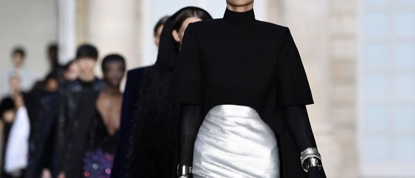 Στον μαγικό πλανήτη του Givenchy Haute Couture FW 2018-2019