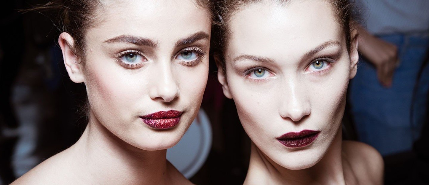 10 άκρως φθινοπωρινά χρώματα που πρέπει να εντάξετε στο νεσεσέρ σας