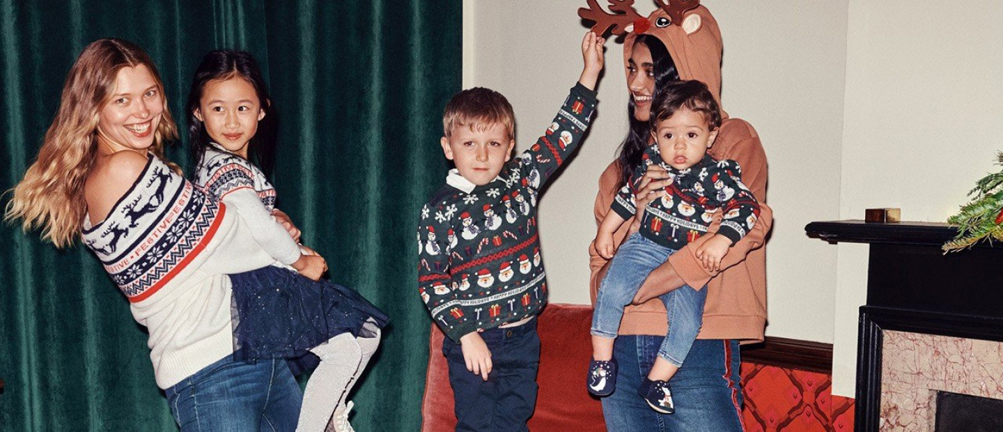 Τα holiday jumpers που πρέπει να αποκτήσετε για να μπείτε στο κλίμα