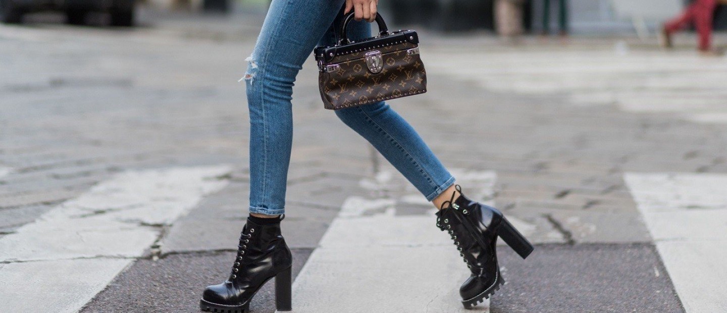 10 τρόποι να μετατρέψετε τα jeans σας σε winter must