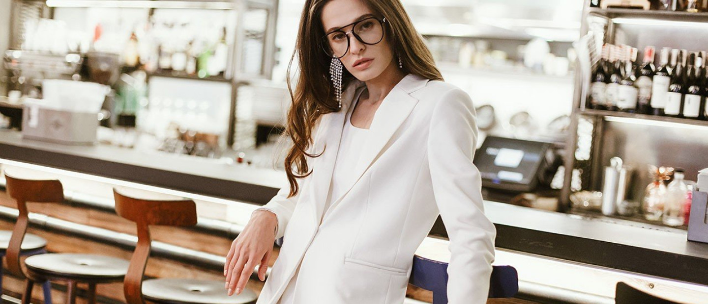 6 εύκολα χτενίσματα για το γραφείο μέσα σε μόλις 5 λεπτά 