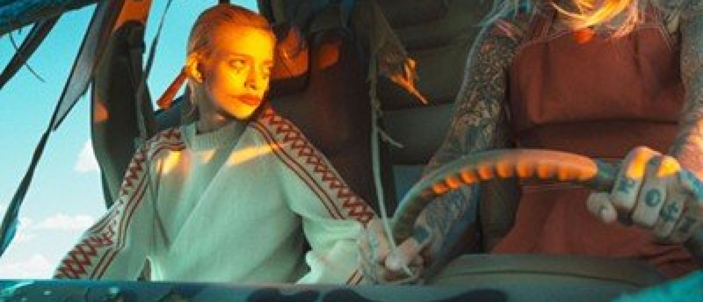 Creepy Chic Holidays