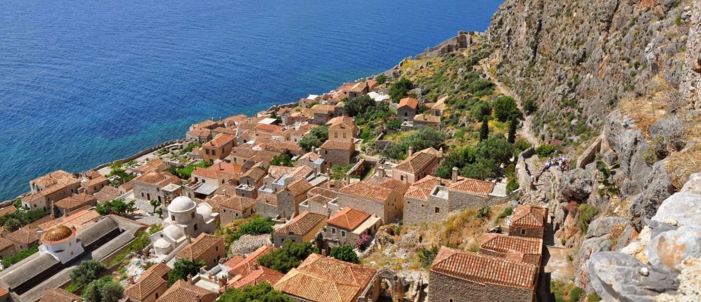 Μονεμβασιά: Ένα αξέχαστο ταξίδι που συνδυάζει το χθες και το σήμερα