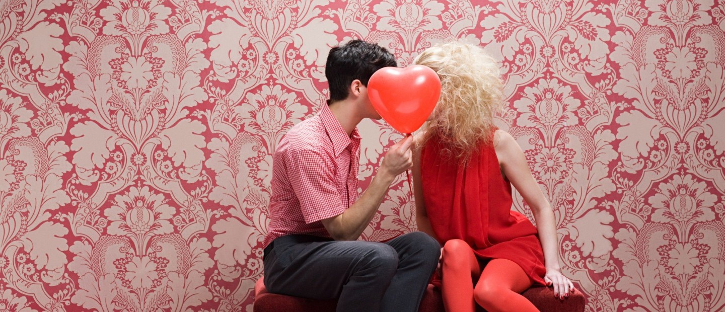 Άνδρες & γυναίκες: Πόσο διαφορετικά εκφράζουν τα συναισθήματά τους;