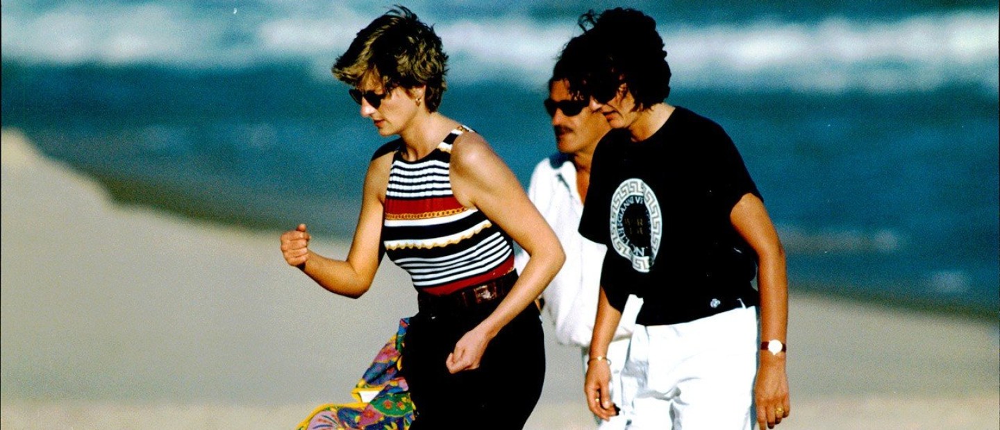 Vacation outfits με την στιλιστική υπογραφή της Diana 