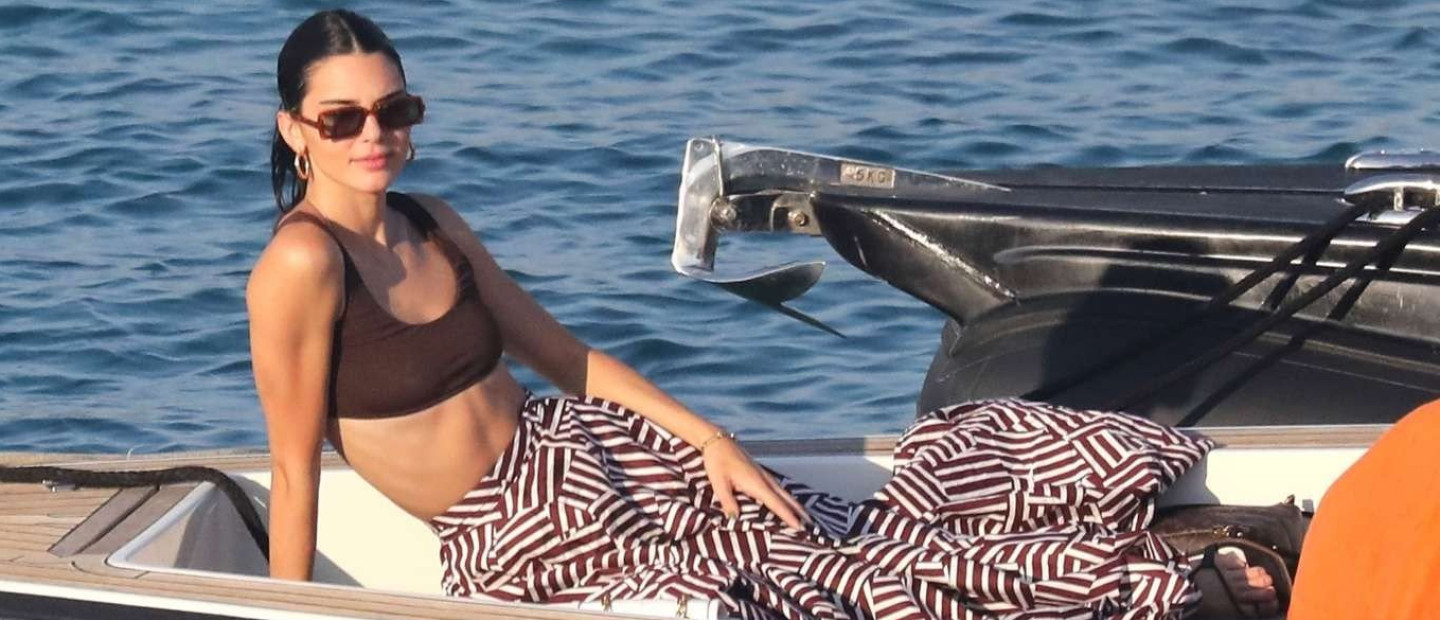 Ποιους ελληνικούς προορισμούς επέλεξαν οι celebrities για τις φετινές διακοπές τους