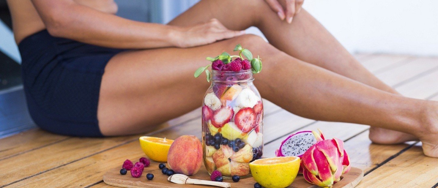 4 απίθανα ζεστά ροφήματα που βοηθούν στην απώλεια βάρους 