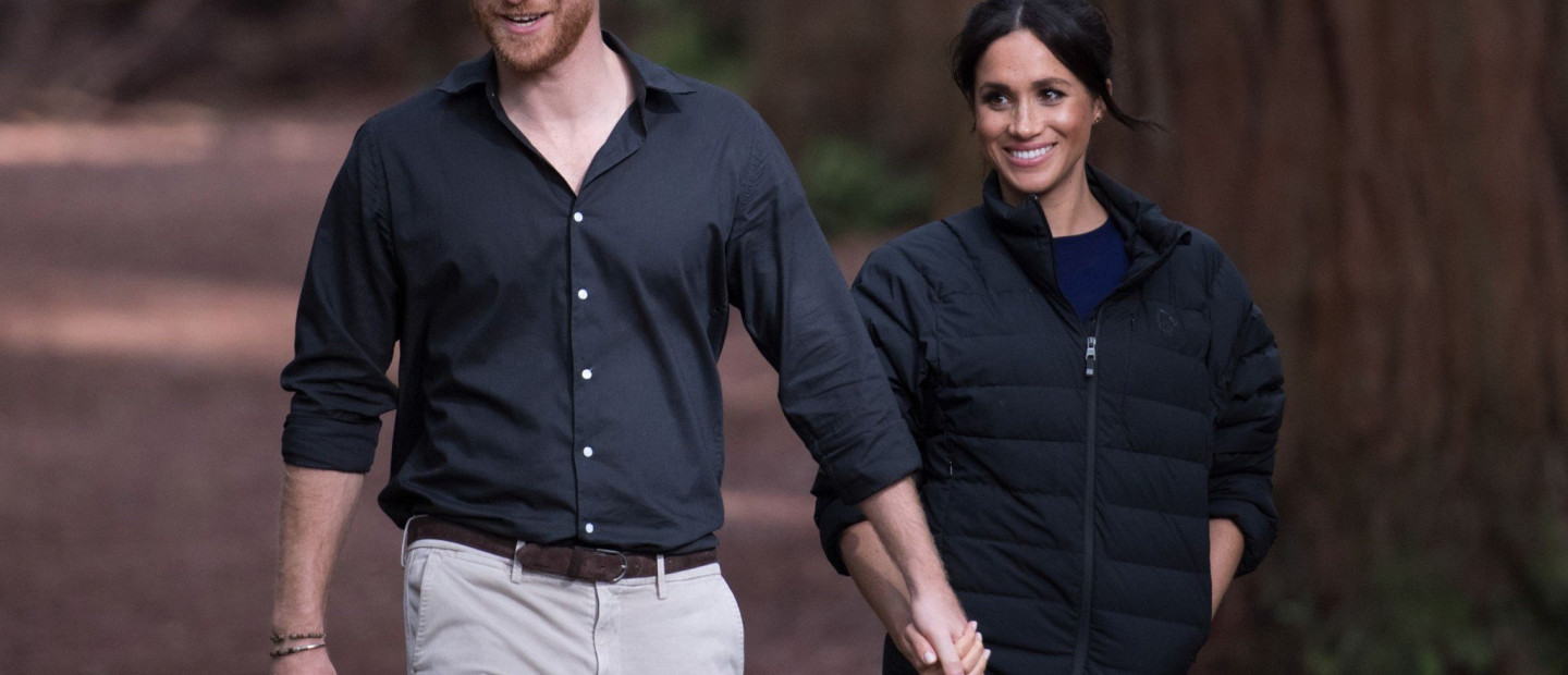Όλα όσα κάνουν η Meghan Markle και ο πρίγκιπας Harry τώρα που μετακόμισαν στον Καναδά και το αδημοσίευτο σημείωμα της Diana 