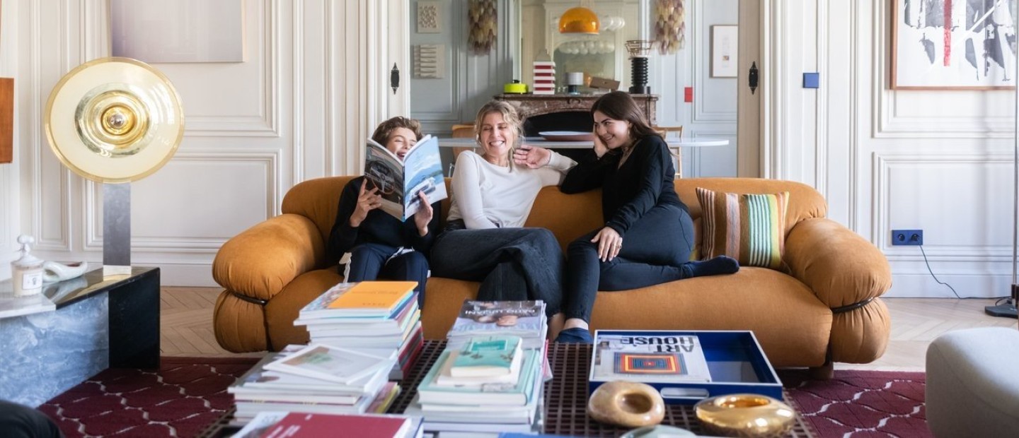 Η διάσημη interior designer Sandra Benhamou μας ξεναγεί στο σπίτι της και αποκαλύπτει τα μυστικά της 