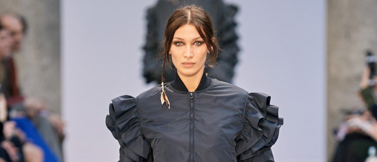 Milan Fashion Week: Δίχασε ο οίκος Gucci ενώ η Max Mara εντυπωσίασε με τις Bella Hadid & Kaia Gerber στην πασαρέλα 