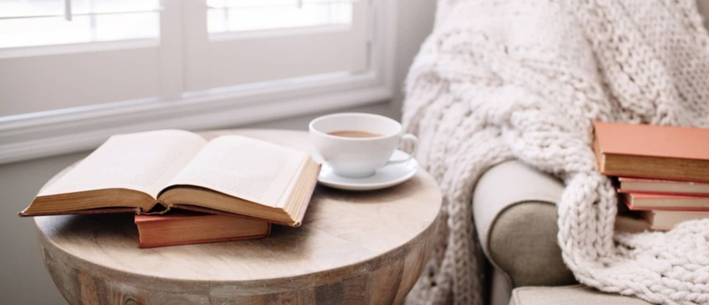 Book Lovers: 5 νέες αφίξεις ελληνικών και ξένων βιβλίων για να διαβάσετε αυτή την περίοδο