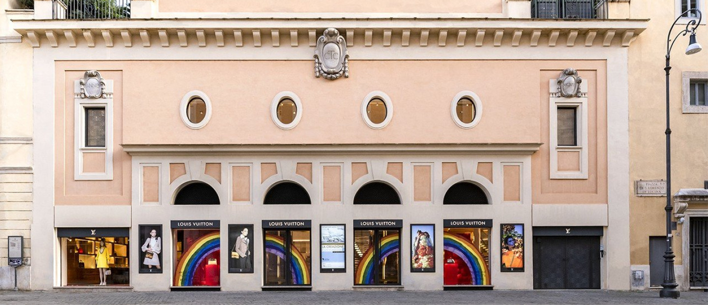 O οίκος Louis Vuitton καλωσορίζει το καλοκαίρι με το Rainbow project 