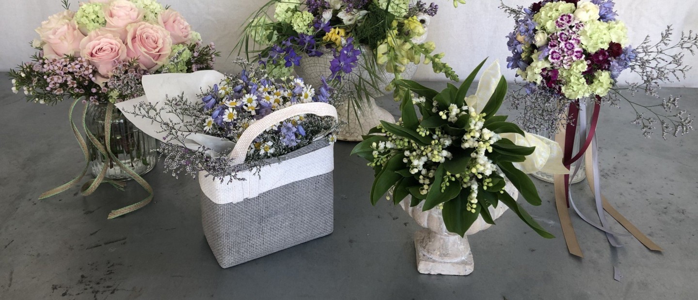 Mother's Day: Φτιάξτε βήμα-βήμα τα πιο όμορφα μπουκέτα για κάθε τύπο μητέρας με λουλούδια της άνοιξης 