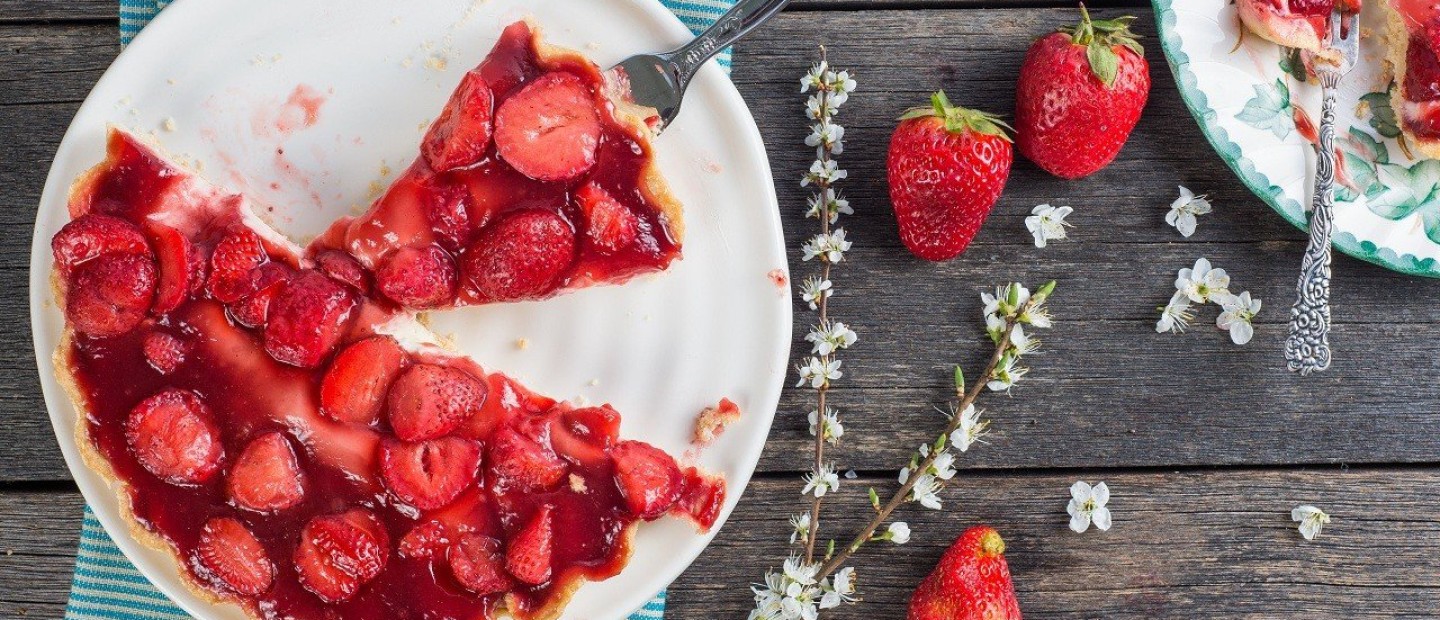 Strawberry Obsession: Φτιάχνουμε μοναδικές συνταγές με το πιο λαχταριστό φρούτο του καλοκαιριού 