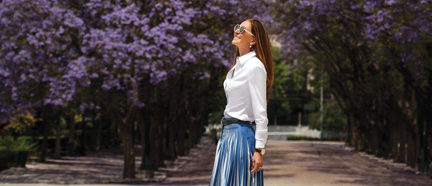 The traveler: Η σύμβουλος Τουριστικής Ανάπτυξης, Κατερίνα Κατώπη-Λυκιαρδοπούλου, μας προτρέπει να μείνουμε φέτος Ελλάδα & μας μιλάει για τους αγαπημένους της ελληνικούς προορισμούς