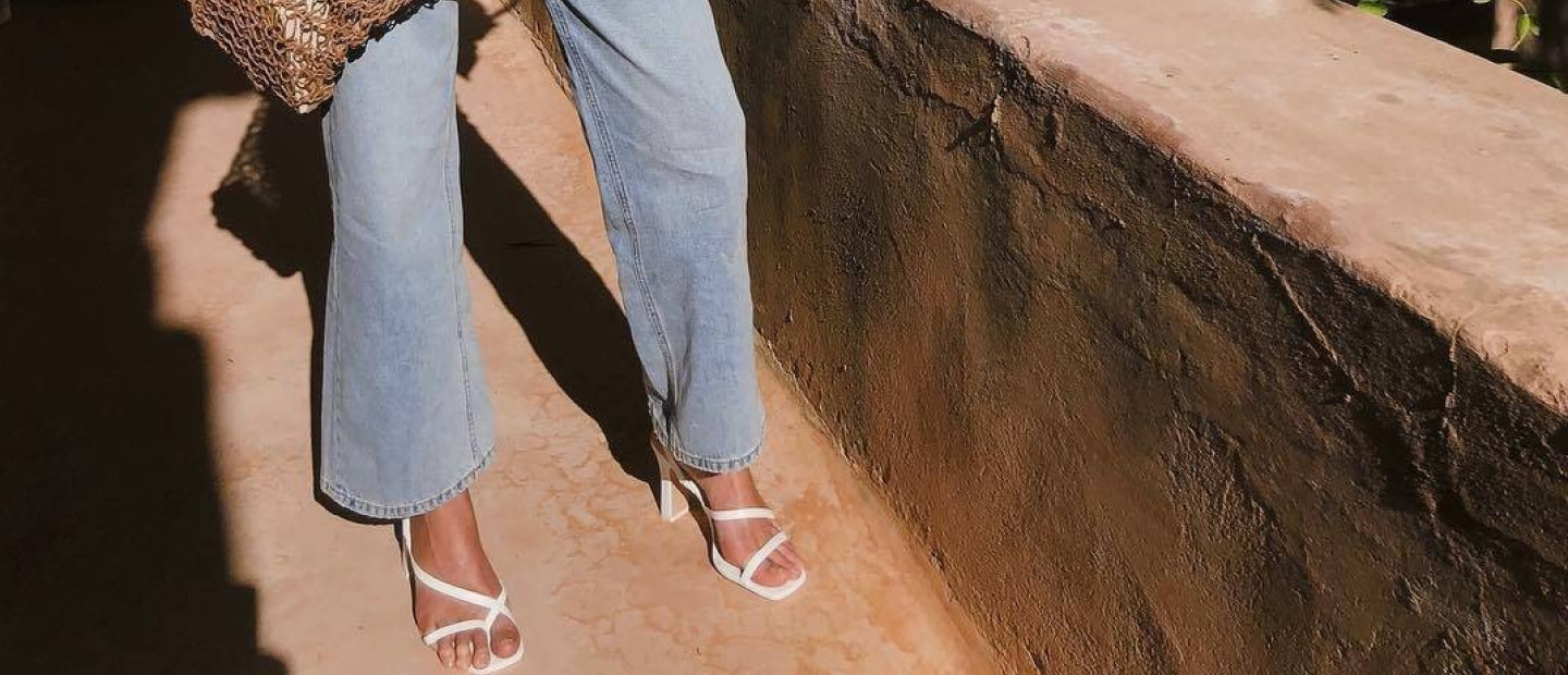 Tα σανδάλια που θα κάνουν τη διαφορά στη βαλίτσα των διακοπών σας 