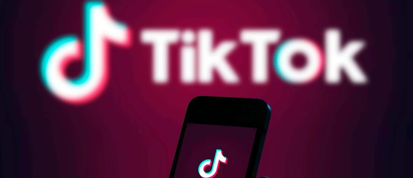 TikTok: Πόσο καλά γνωρίζετε την εφαρμογή που σαρώνει στα social media & γιατί η Αμερική ζητά την απαγόρευσή της;