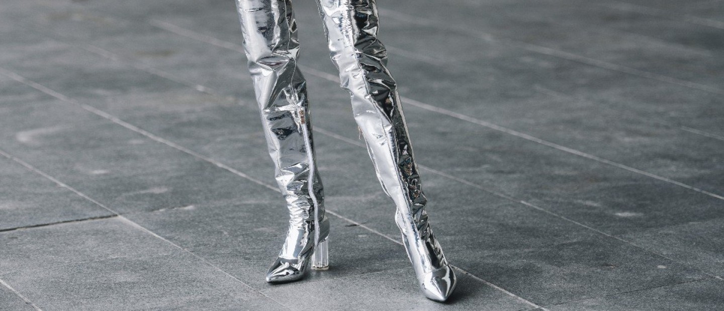 Οι πιο δημοφιλείς over the knee μπότες για να μαγνητίσετε τα βλέμματα όλων