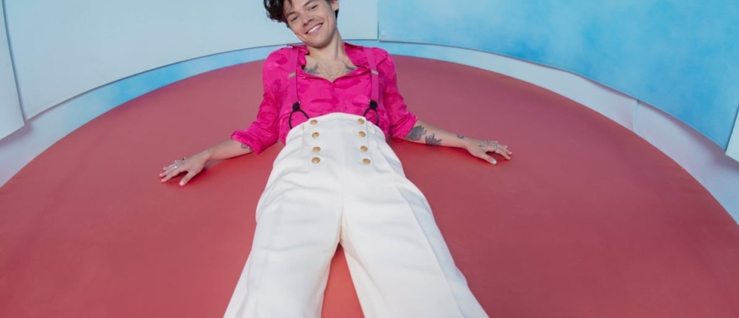 Harry Styles: Το νέο video clip του για το τραγούδι "Golden" αποτελεί ωδή στο italian lifestyle 