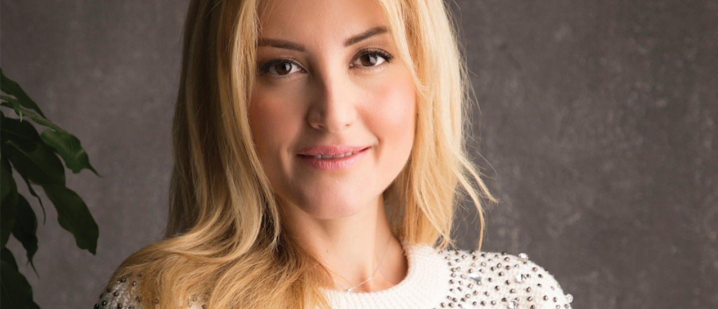 5 Λεπτά με τη δημοσιογράφο Ράνια Τζίμα 