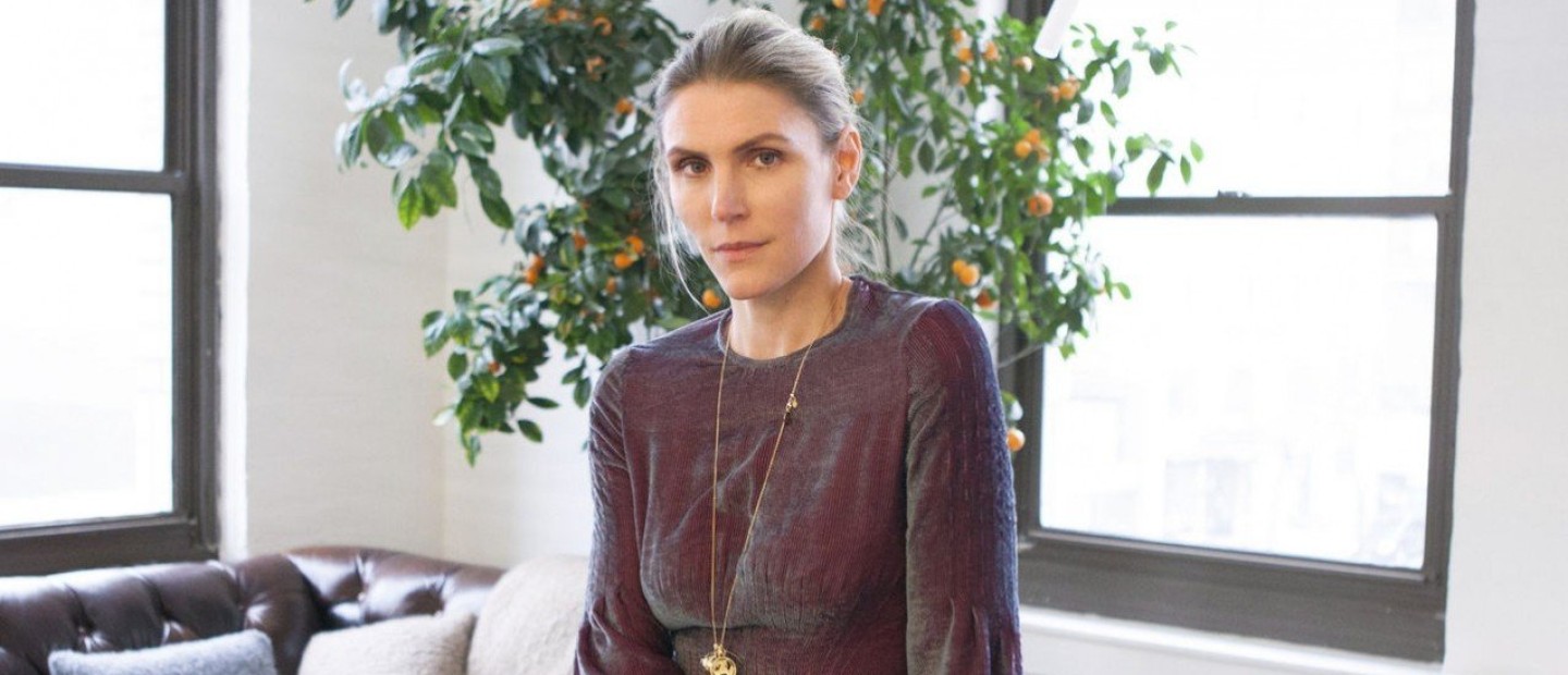 Gabriela Hearst: Ποια είναι η νέα καλλιτεχνική διευθύντρια του οίκου Chloé που θα παρουσιάσει την πρώτη της συλλογή τον ερχόμενο Μάρτιο;